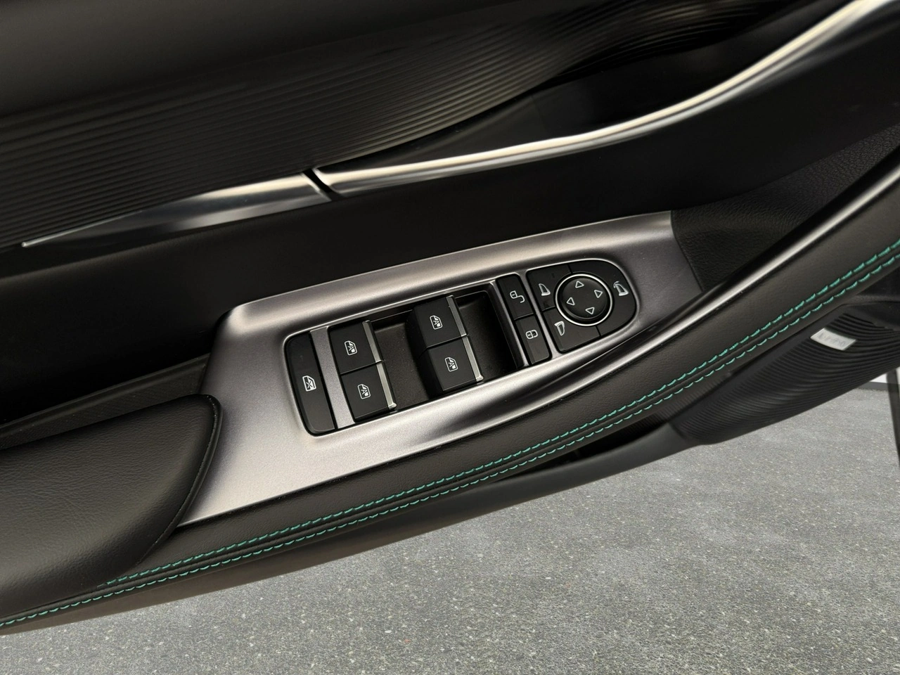 BYD Seal U DMi - Zdjęcie 37