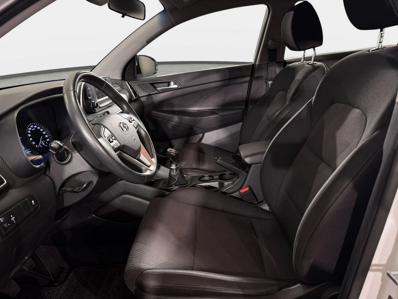 Hyundai Tucson - Zdjęcie 9