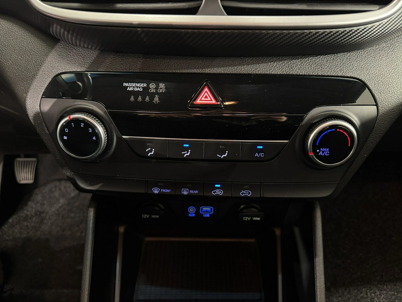 Hyundai Tucson - Zdjęcie 19