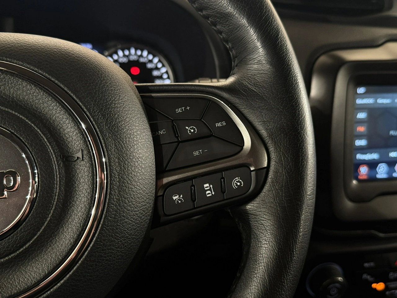 Jeep Renegade - Zdjęcie 17