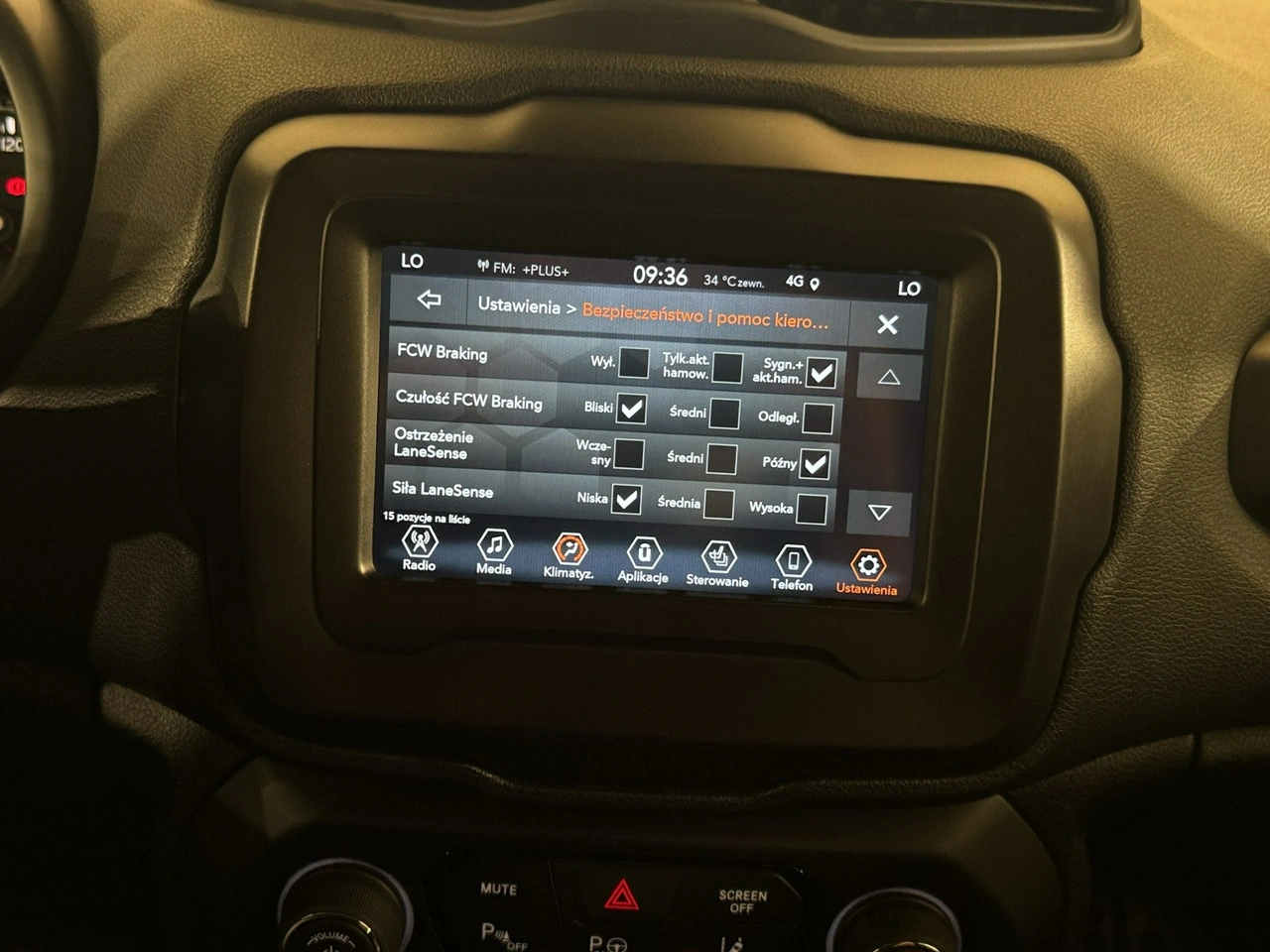 Jeep Renegade - Zdjęcie 22