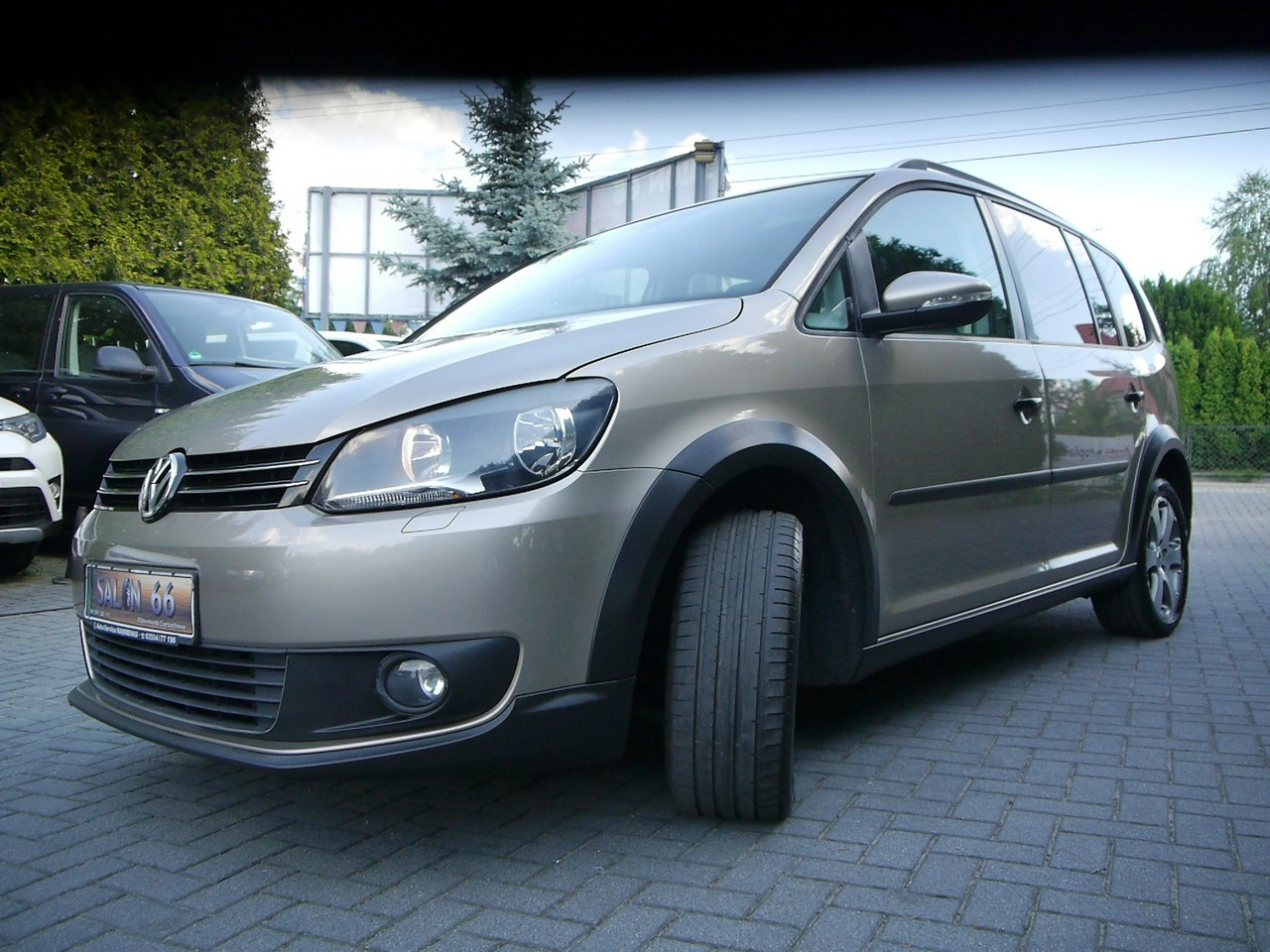 Volkswagen Touran - Zdjęcie 13