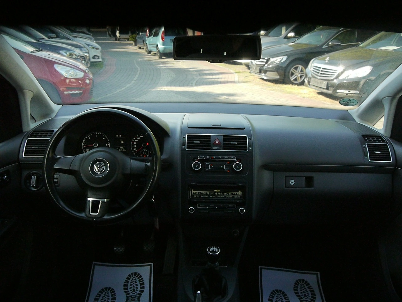 Volkswagen Touran - Zdjęcie 18