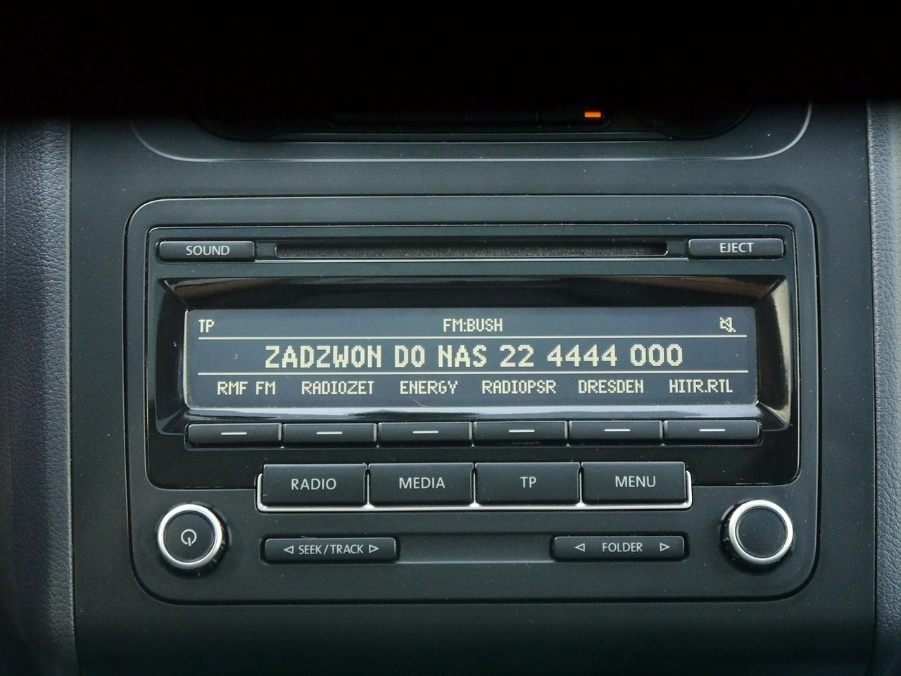 Volkswagen Touran - Zdjęcie 20