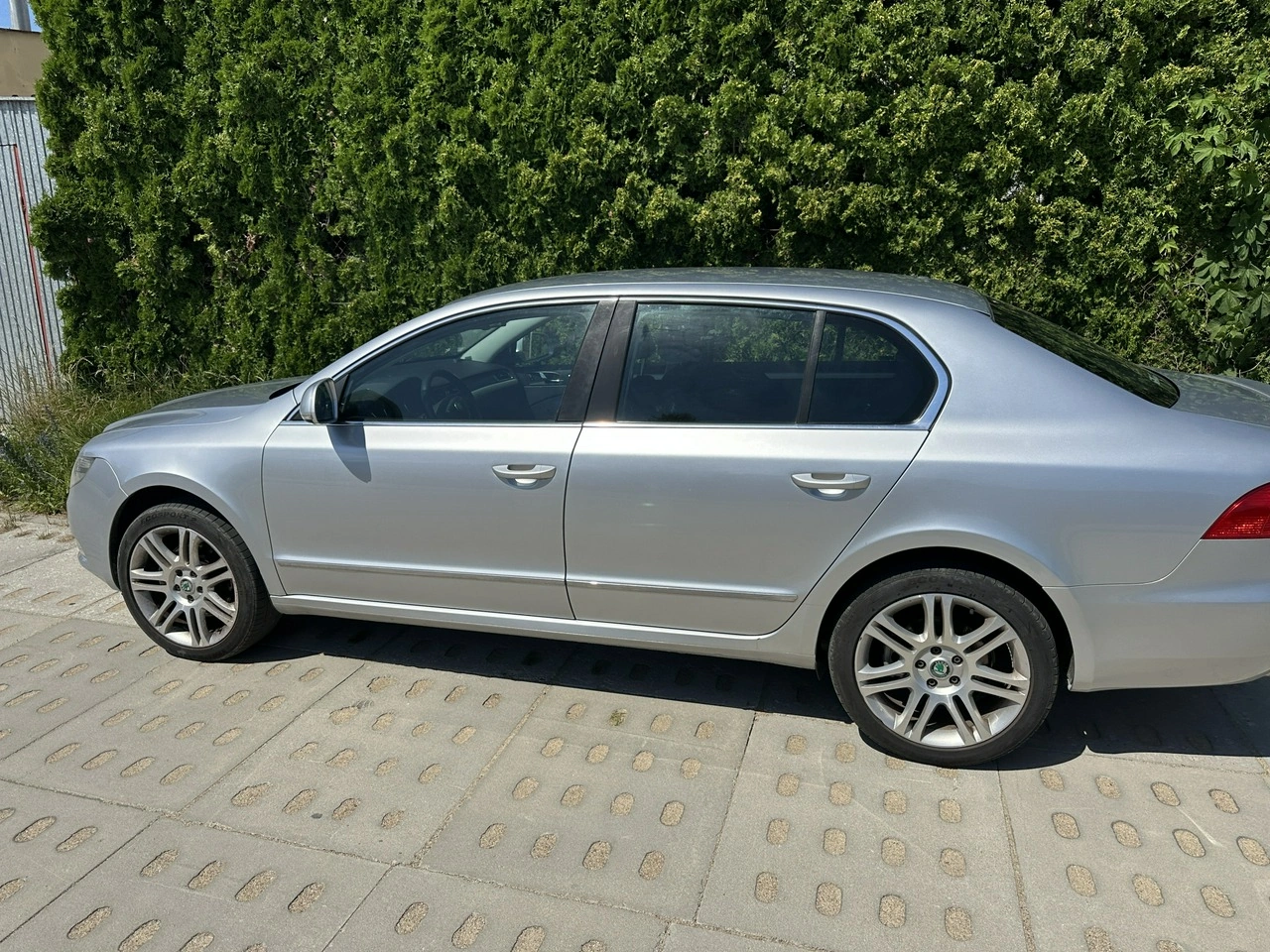 Skoda Superb - Zdjęcie 2