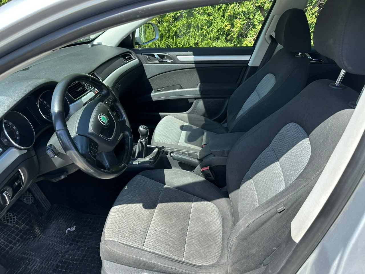 Skoda Superb - Zdjęcie 6