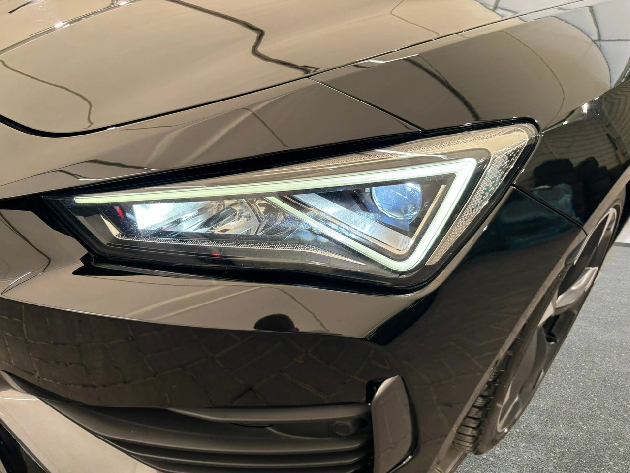 Cupra Leon Sportstourer - Zdjęcie 8