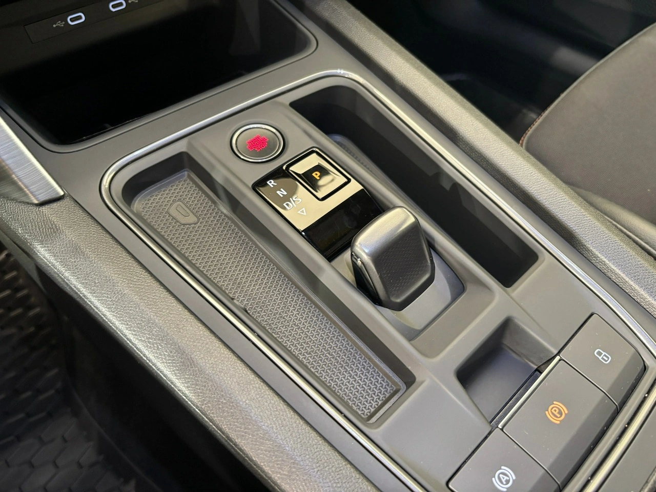 Cupra Leon Sportstourer - Zdjęcie 30