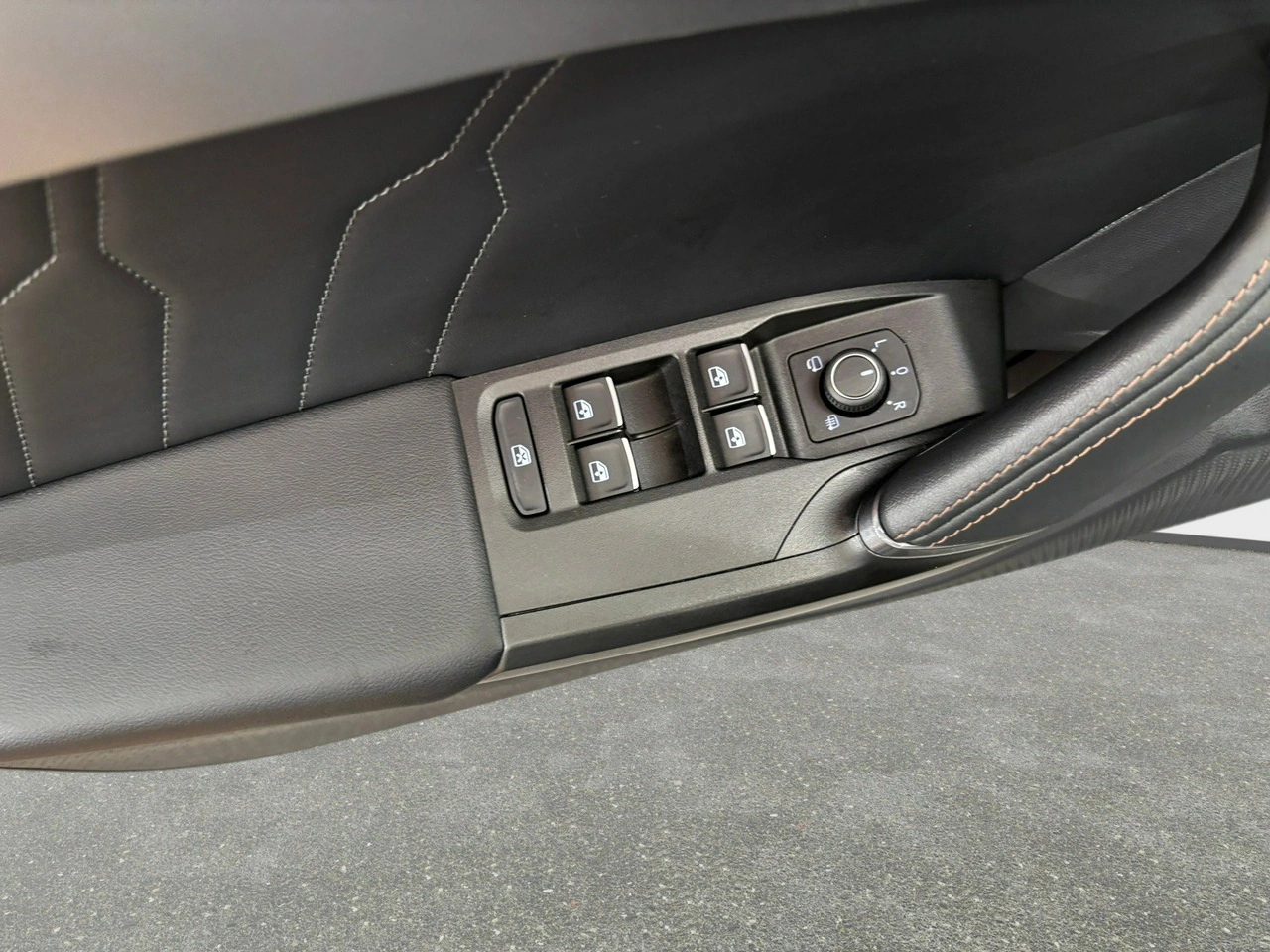 Cupra Leon Sportstourer - Zdjęcie 32