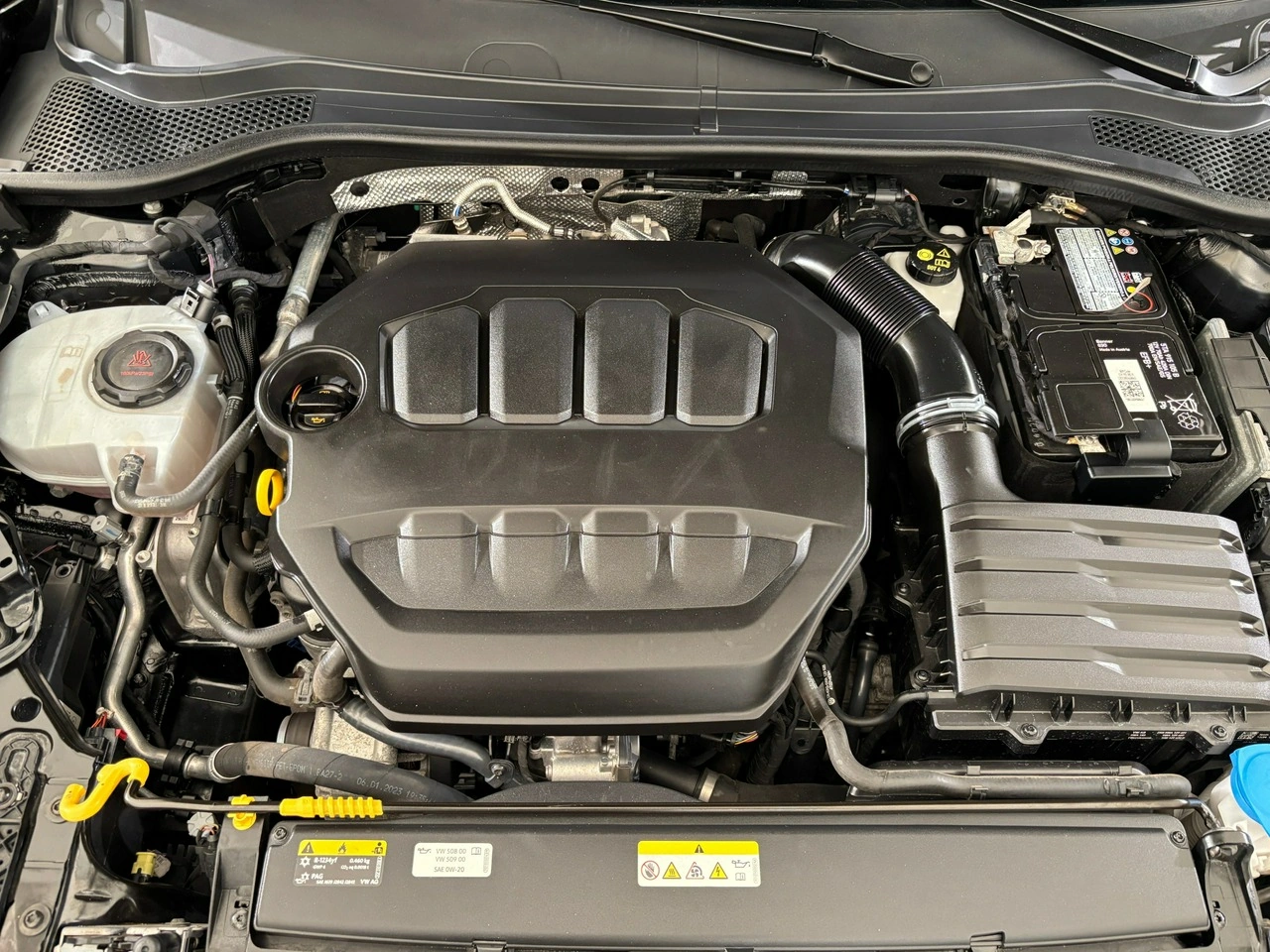 Cupra Leon Sportstourer - Zdjęcie 34