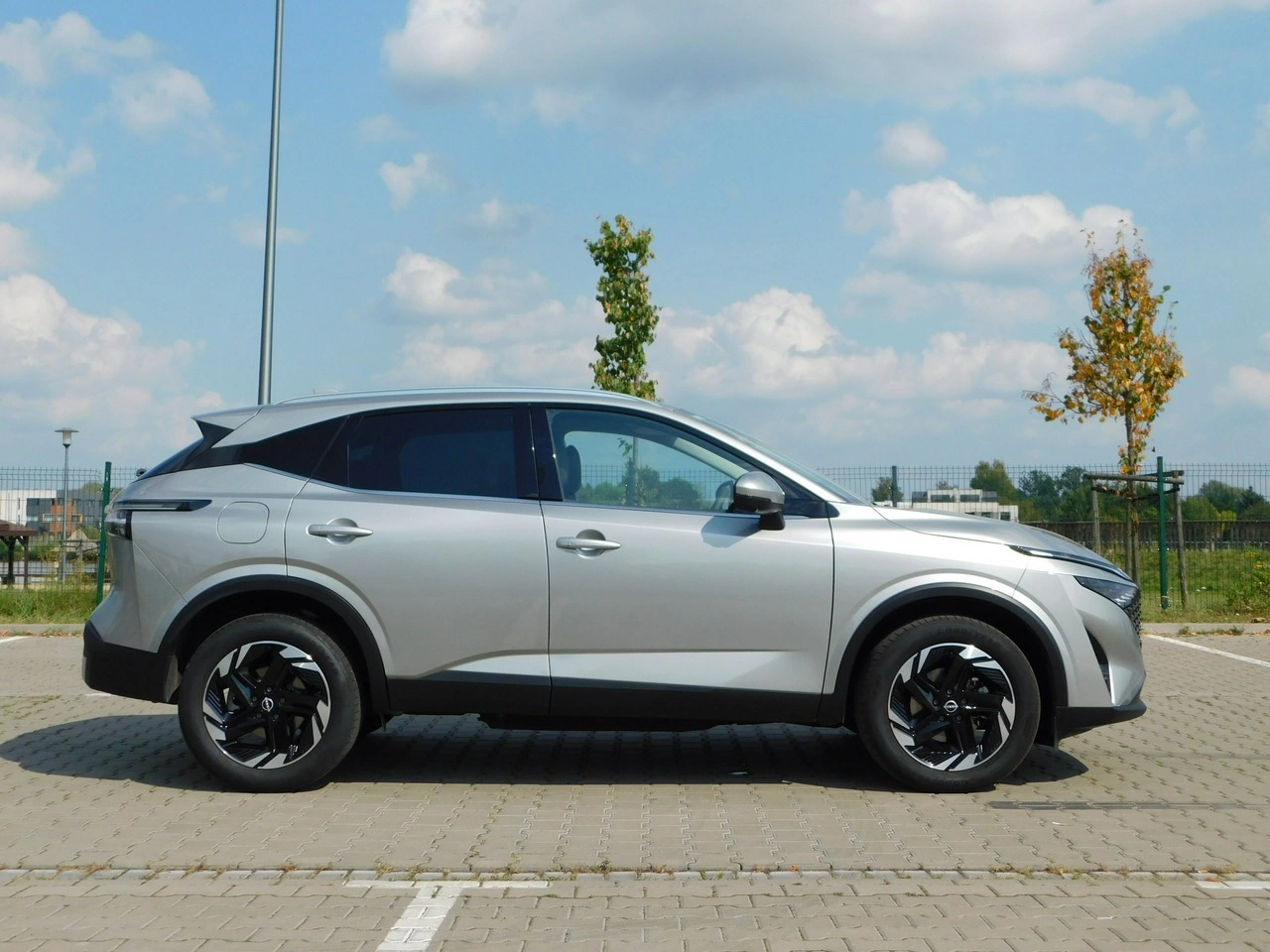 Nissan Qashqai - Zdjęcie 3
