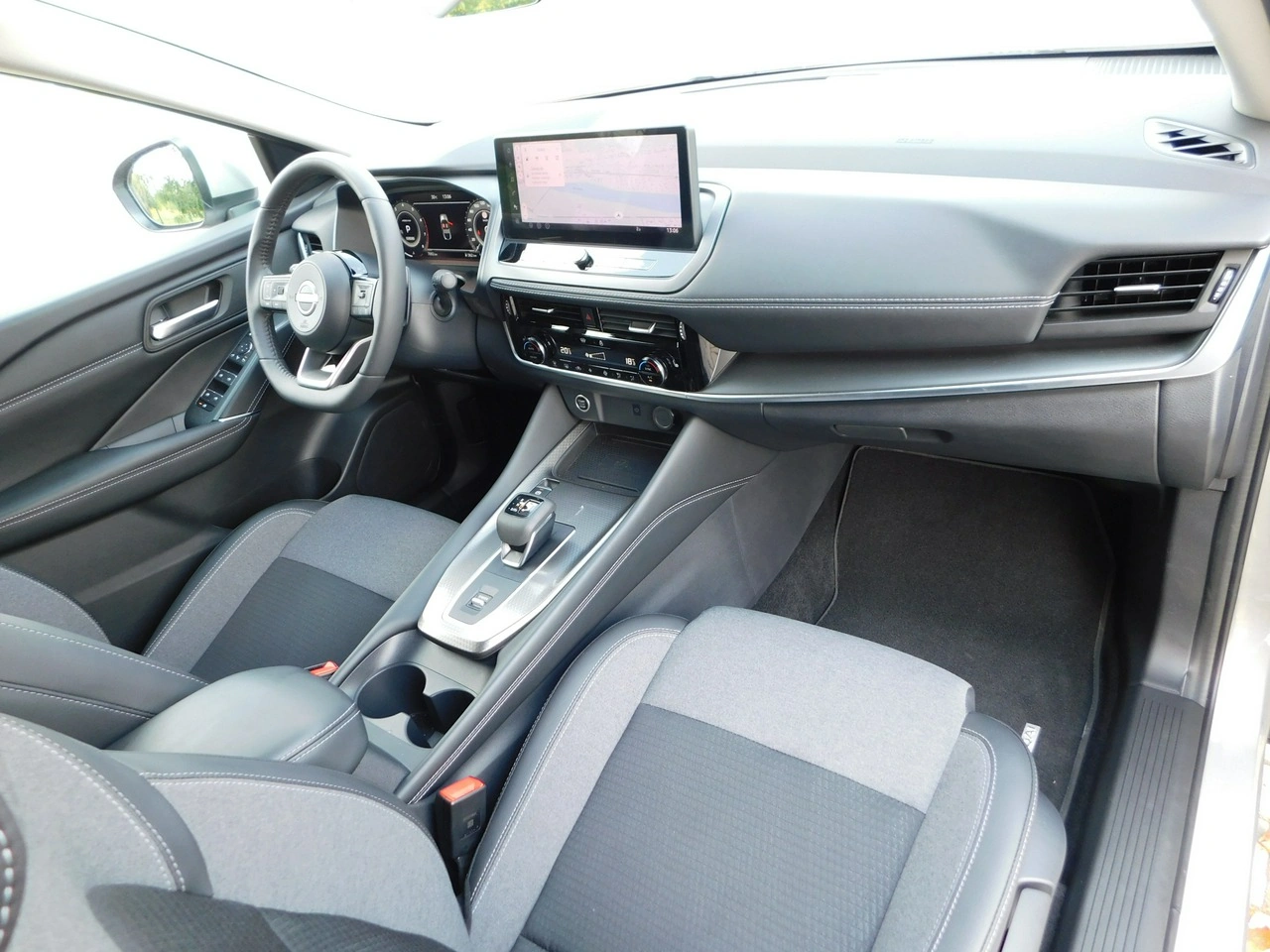 Nissan Qashqai - Zdjęcie 7