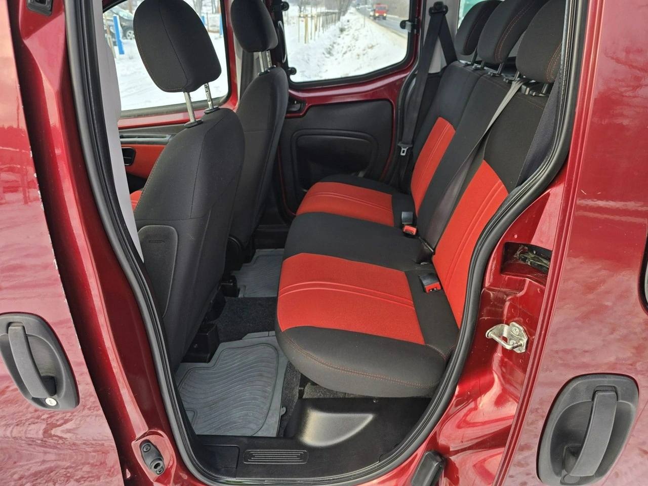 Fiat Qubo - Zdjęcie 14