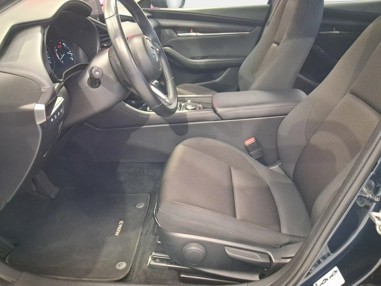 Mazda 3 - Zdjęcie 11