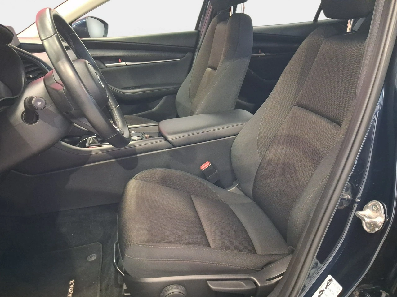Mazda 3 - Zdjęcie 12