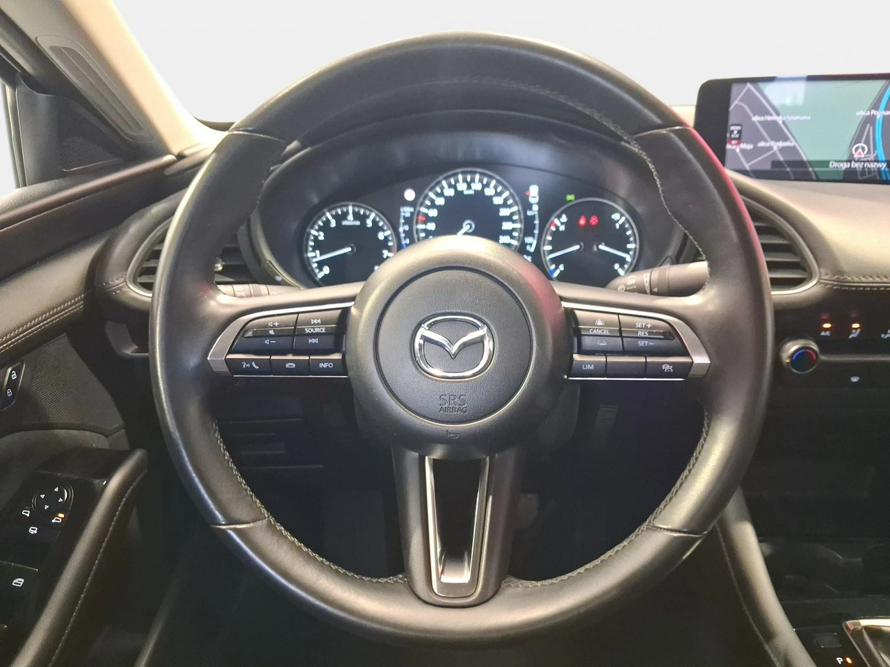 Mazda 3 - Zdjęcie 16
