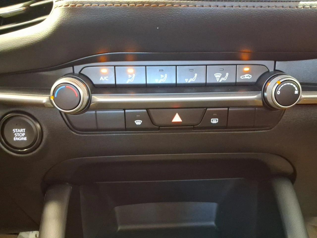 Mazda 3 - Zdjęcie 27