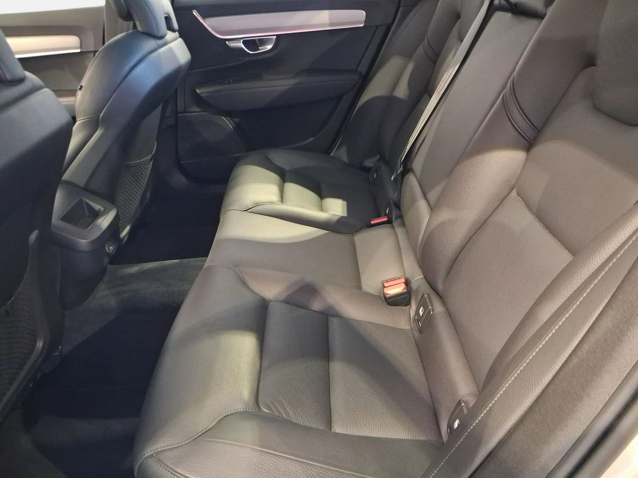 Volvo S90 - Zdjęcie 9