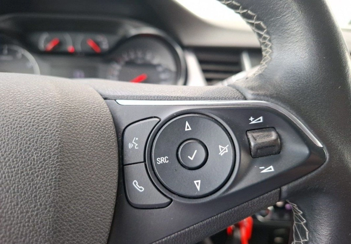 Opel Crossland X - Zdjęcie 24