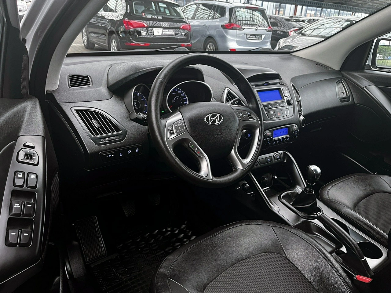 Hyundai ix35 - Zdjęcie 15