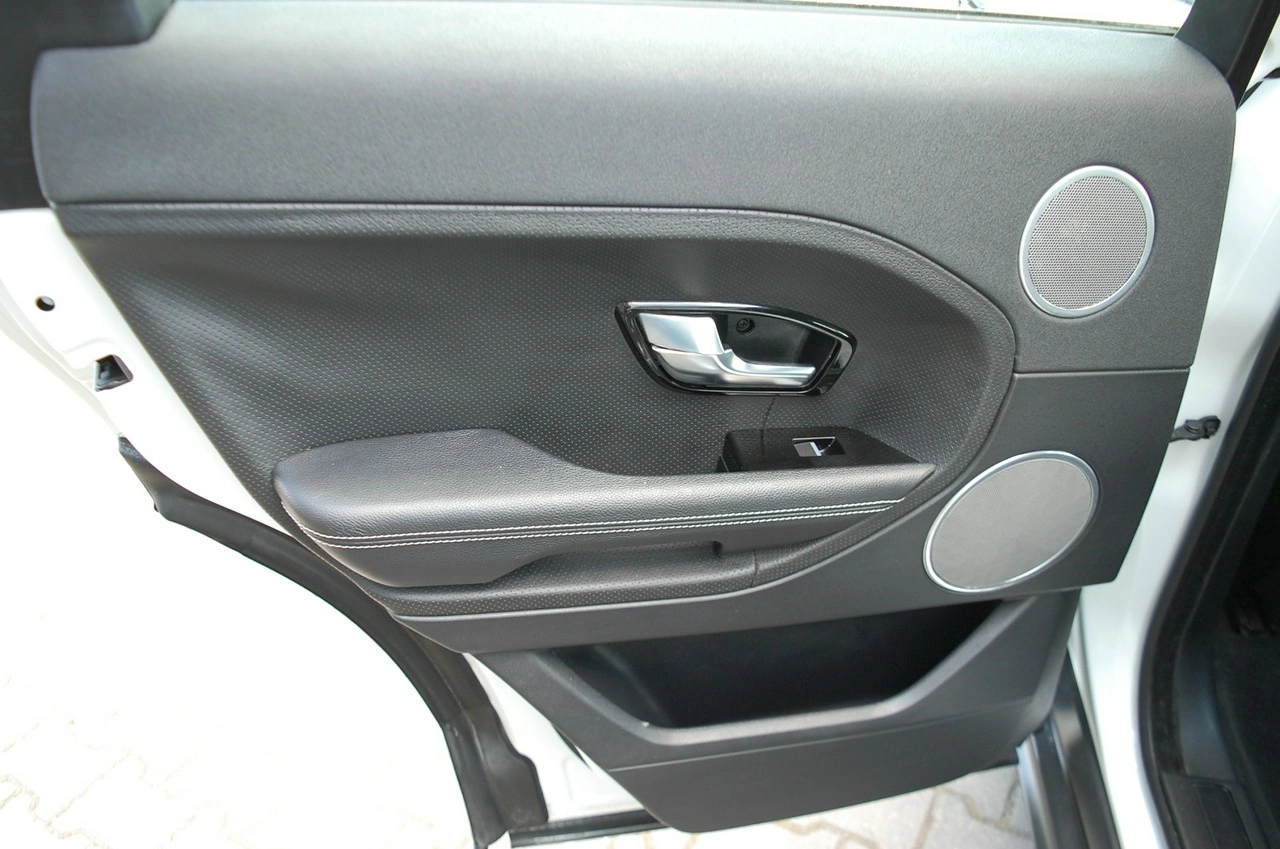 Land Rover Range Rover Evoque - Zdjęcie 30