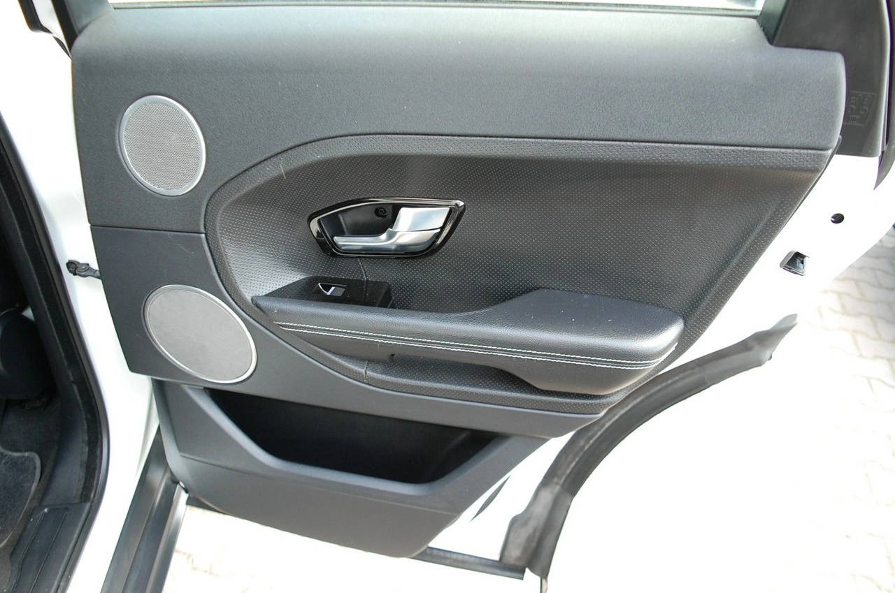Land Rover Range Rover Evoque - Zdjęcie 32
