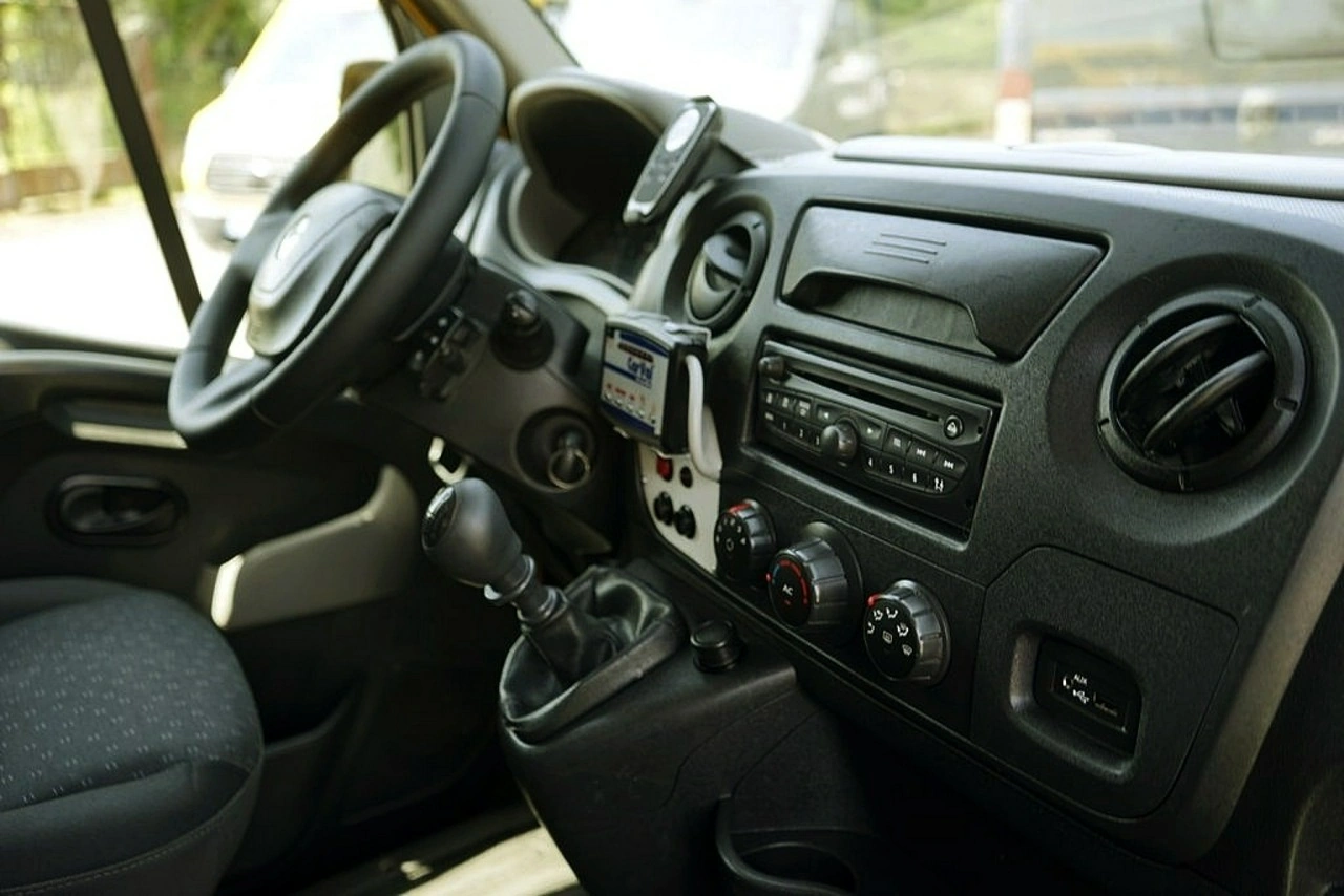 Renault Master - Zdjęcie 18