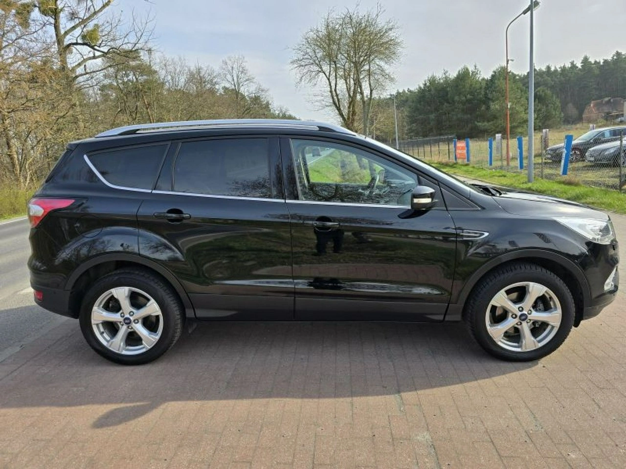 Ford Kuga - Zdjęcie 11