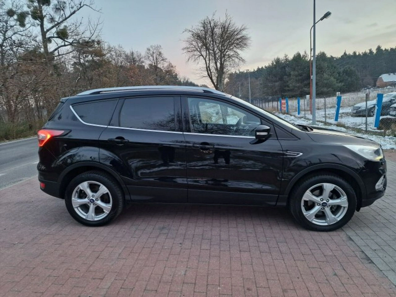 Ford Kuga - Zdjęcie 11