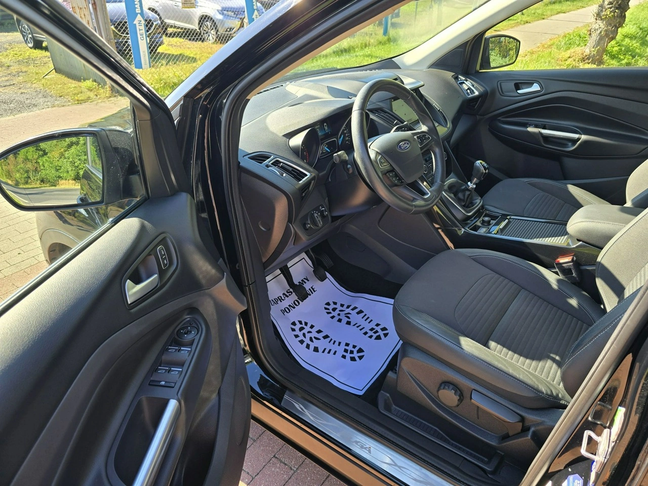 Ford Kuga - Zdjęcie 12