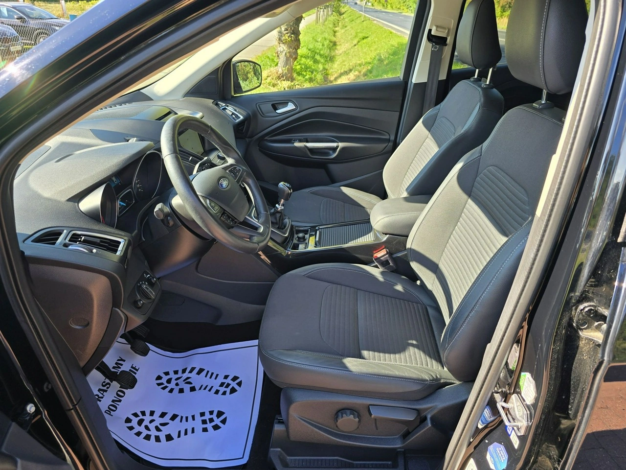 Ford Kuga - Zdjęcie 13