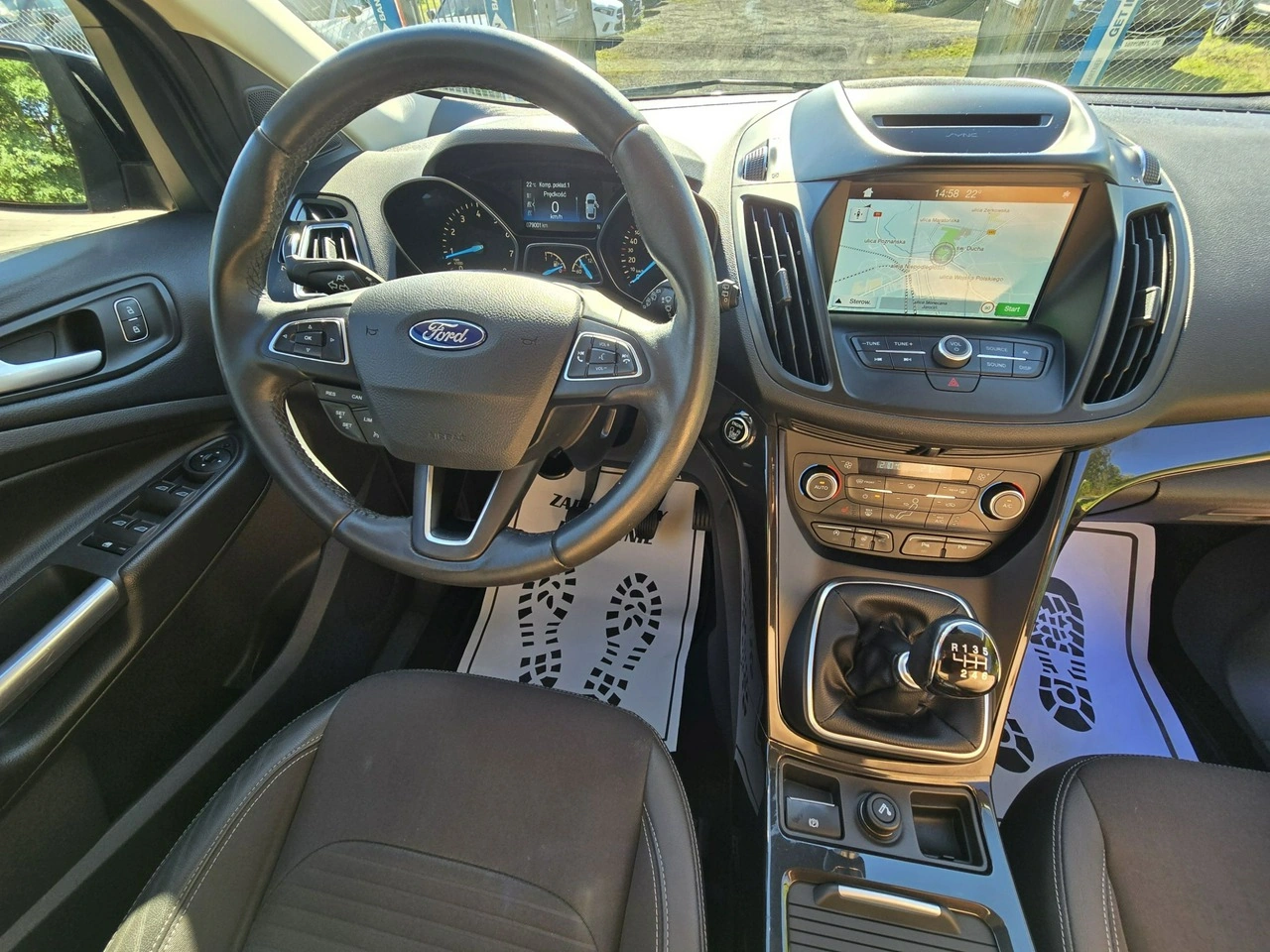 Ford Kuga - Zdjęcie 21