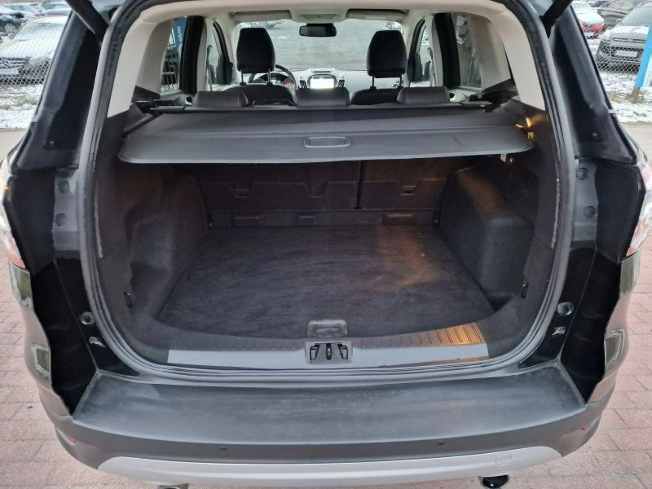 Ford Kuga - Zdjęcie 21