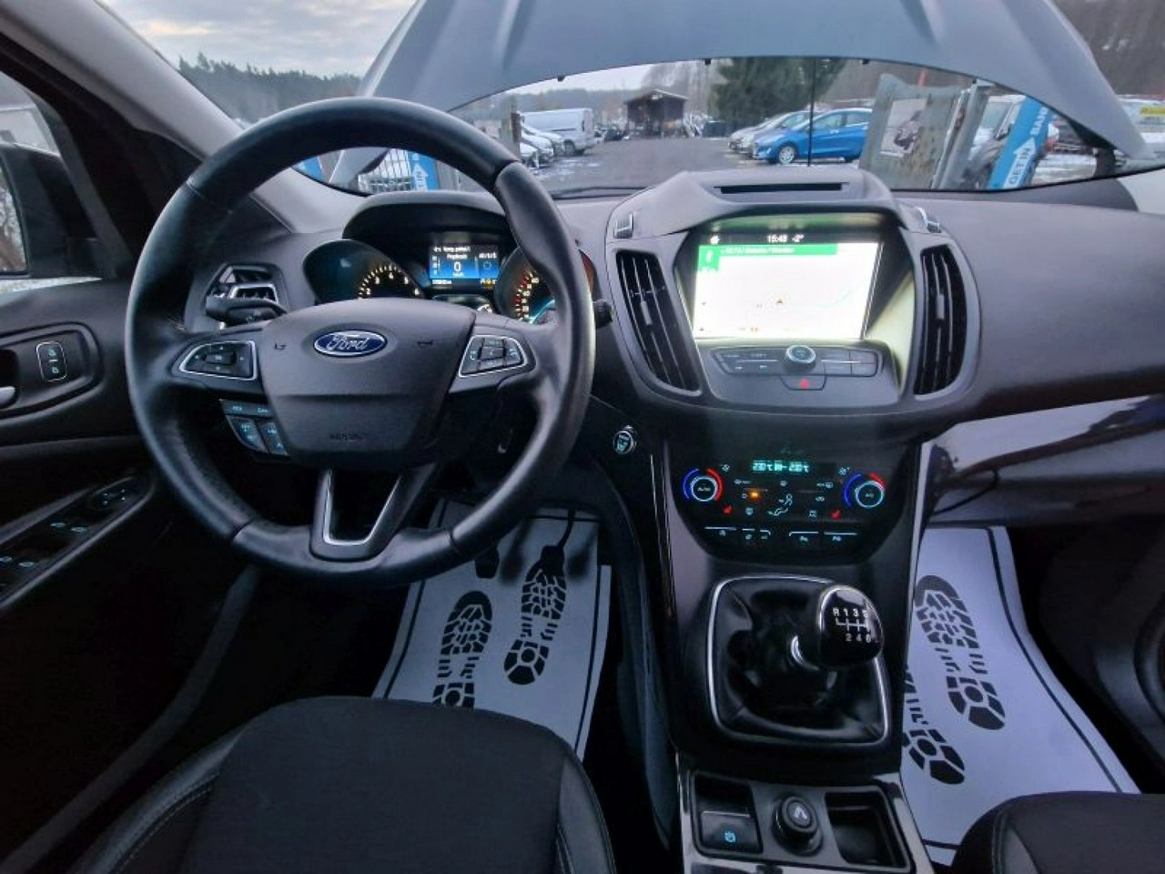 Ford Kuga - Zdjęcie 25