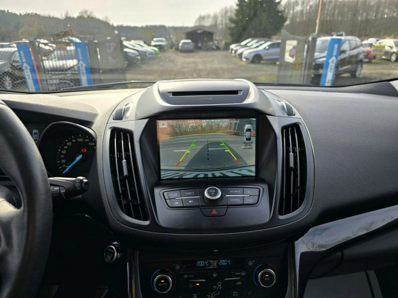 Ford Kuga - Zdjęcie 29