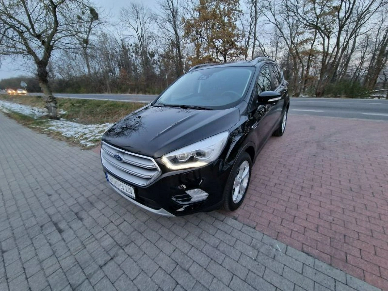 Ford Kuga - Zdjęcie 2