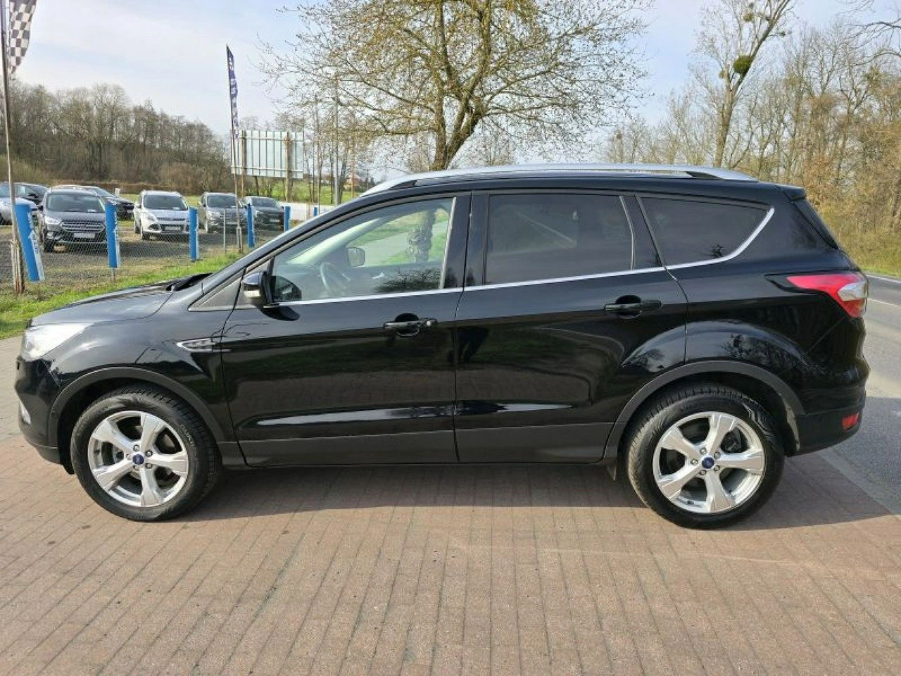 Ford Kuga - Zdjęcie 3