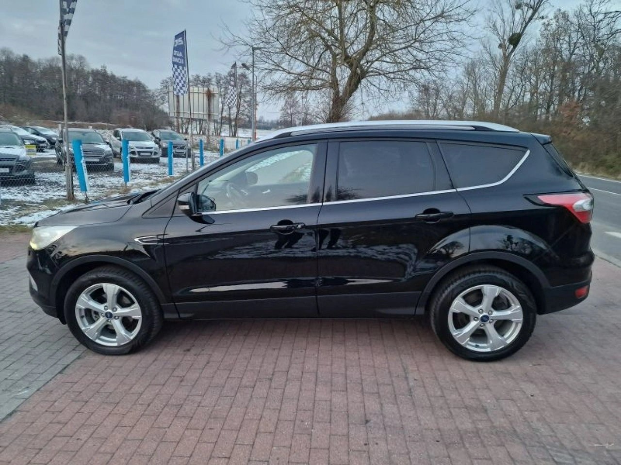 Ford Kuga - Zdjęcie 3