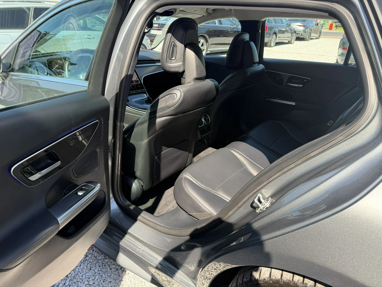 Mercedes C 200 - Zdjęcie 24
