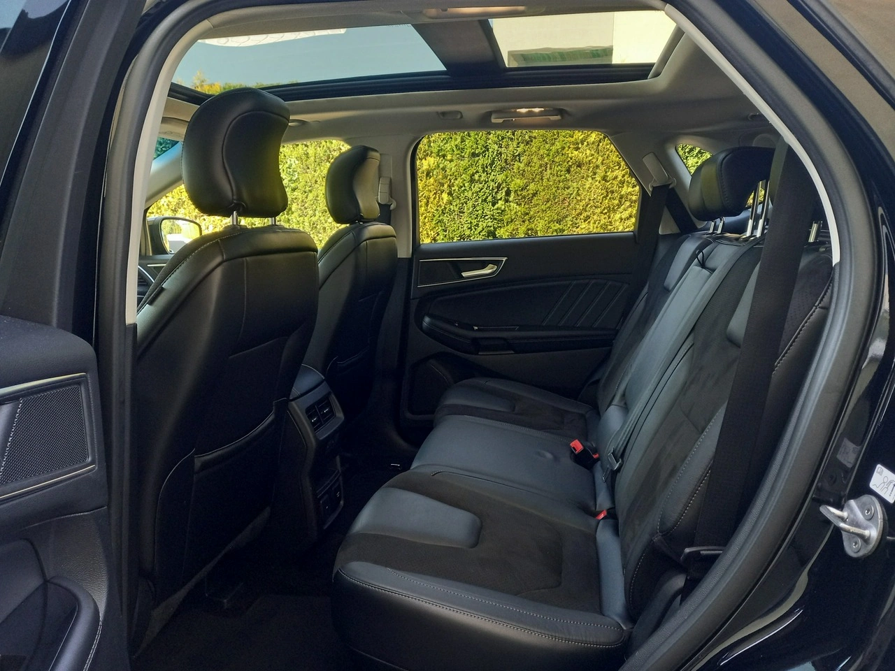 Ford Edge - Zdjęcie 25