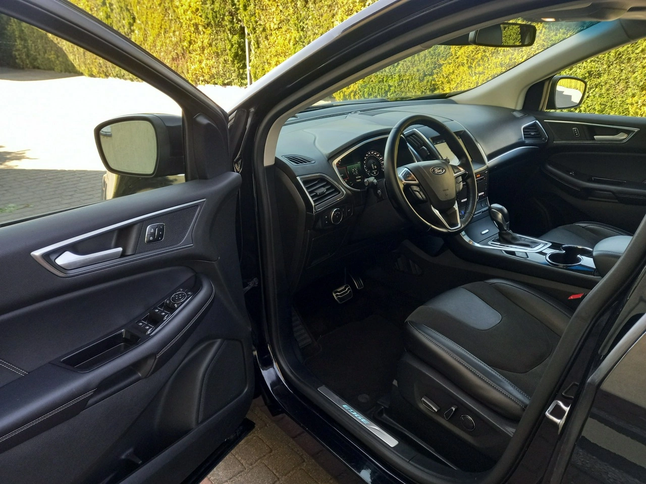Ford Edge - Zdjęcie 27