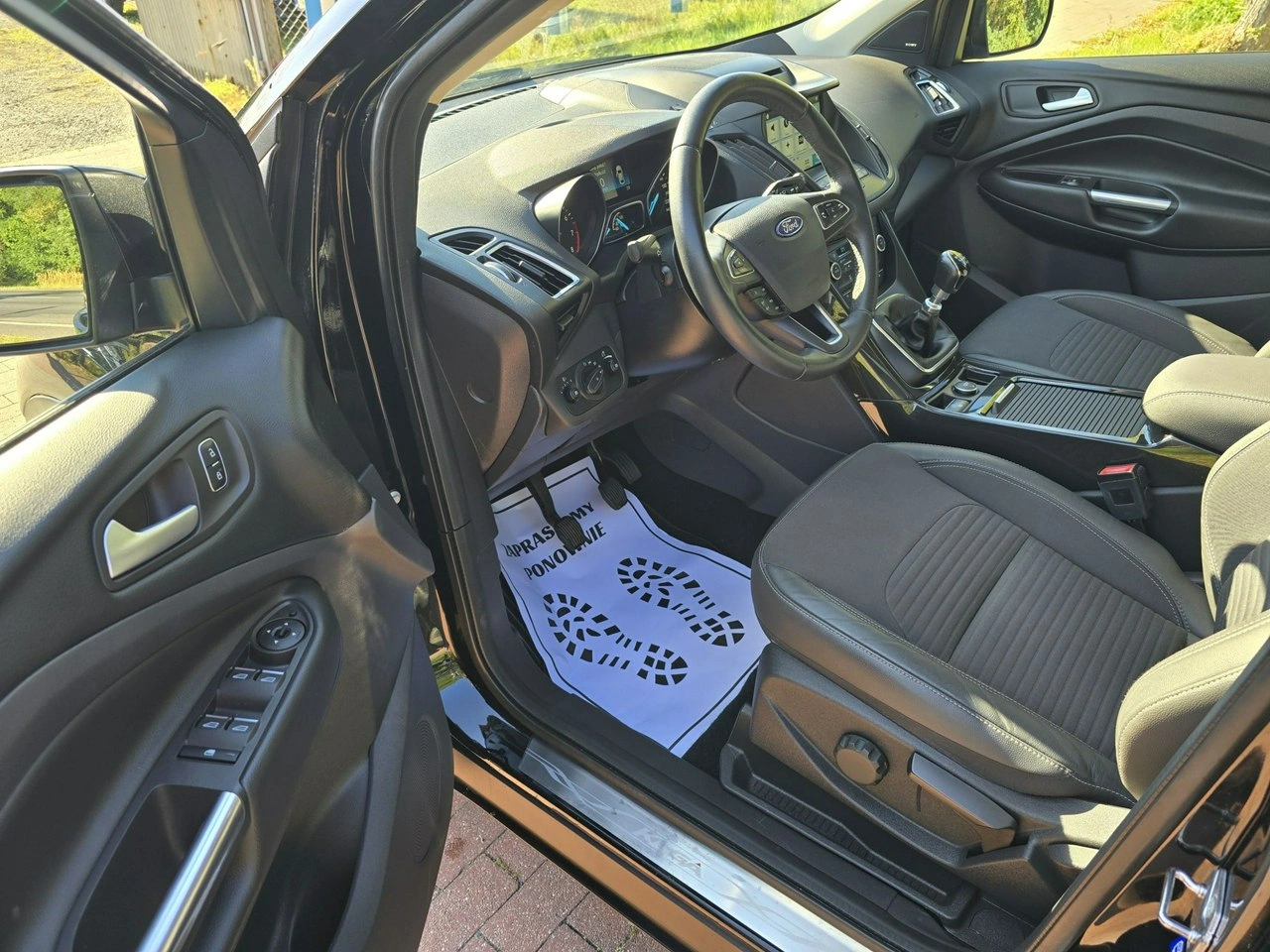 Ford Kuga - Zdjęcie 12