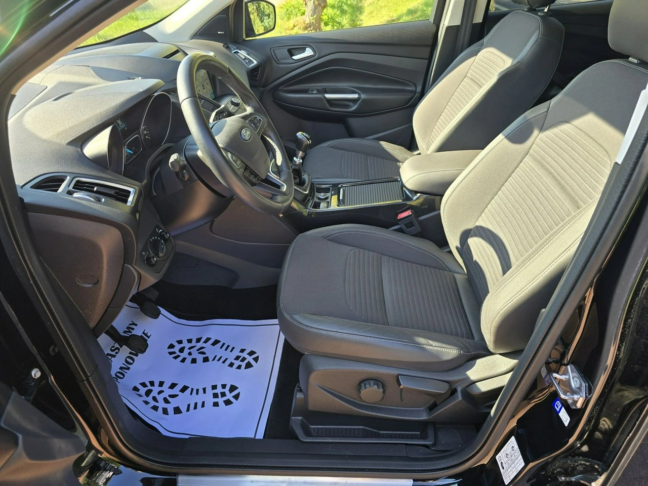 Ford Kuga - Zdjęcie 13