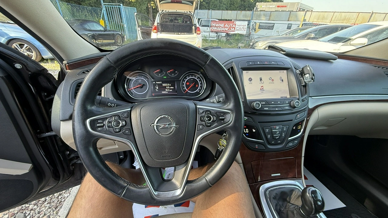 Opel Insignia - Zdjęcie 18