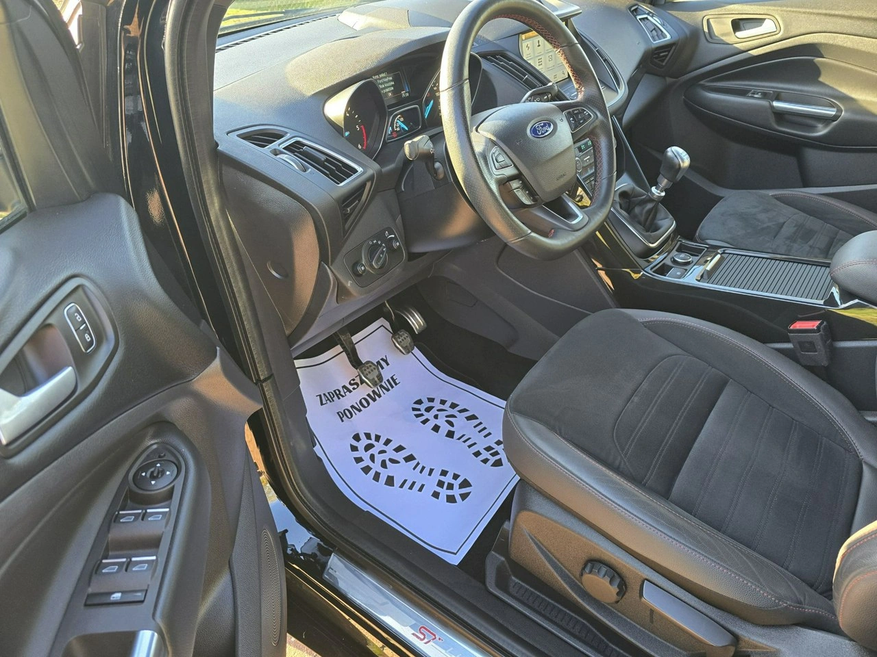 Ford Kuga - Zdjęcie 12