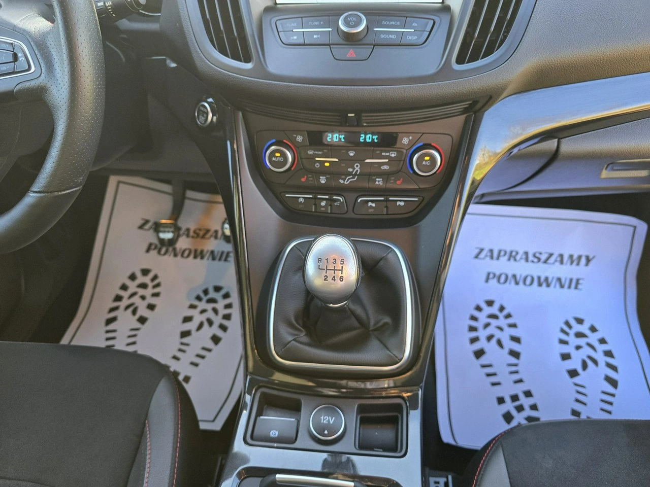 Ford Kuga - Zdjęcie 22