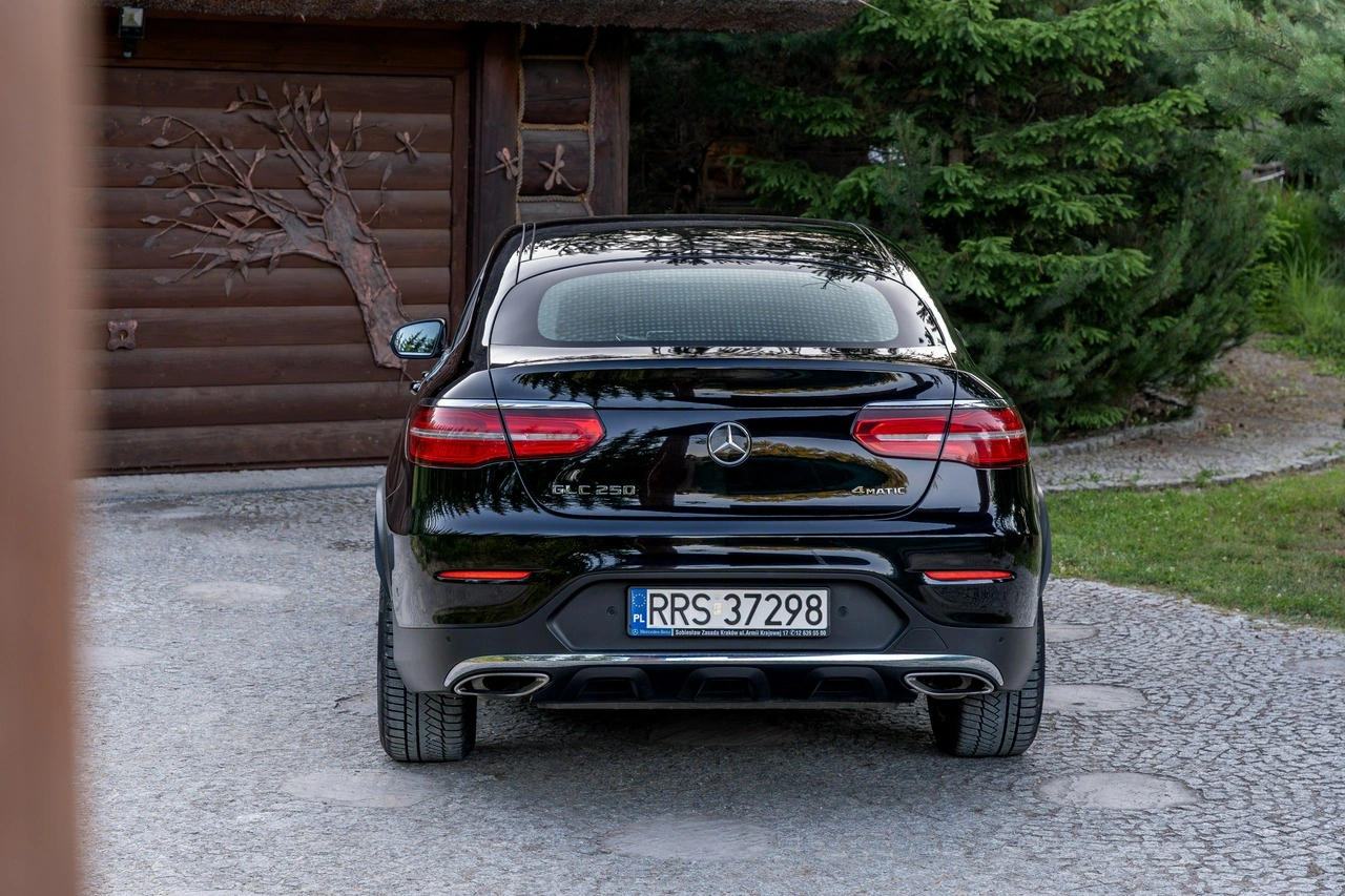 Mercedes GLC 250 - Zdjęcie 23