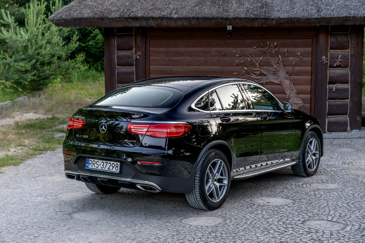 Mercedes GLC 250 - Zdjęcie 3