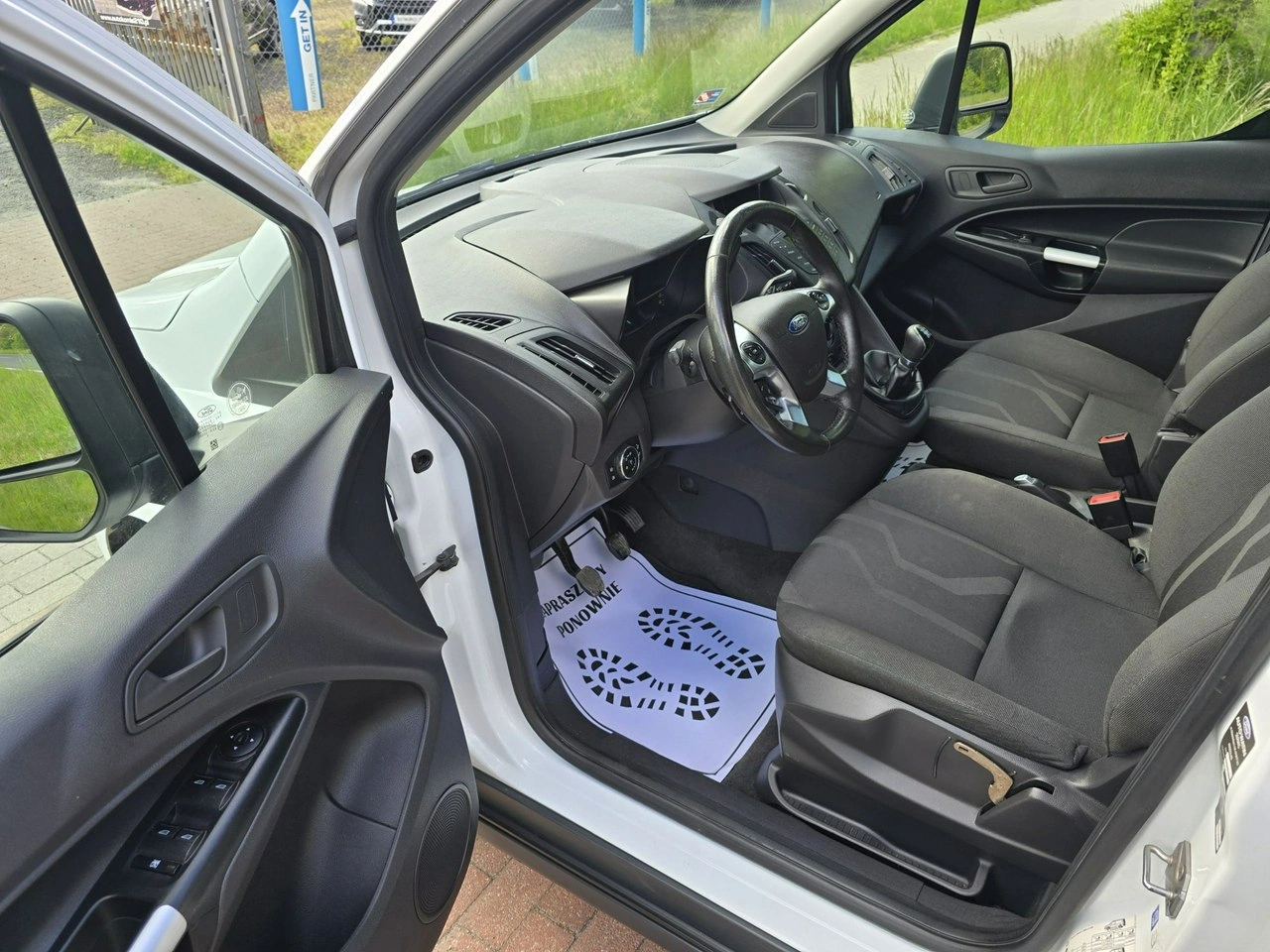 Ford Tourneo Connect - Zdjęcie 13