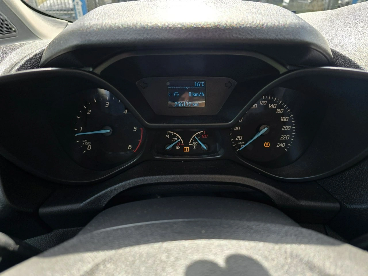 Ford Tourneo Connect - Zdjęcie 24